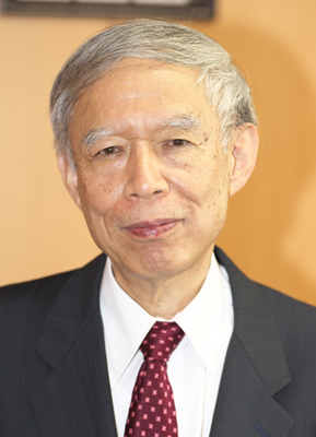 理事長近影