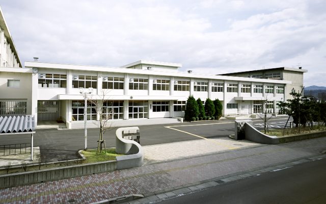 Challenge 福井県立科学技術高等学校 Challenge 福井県立科学技術高等学校